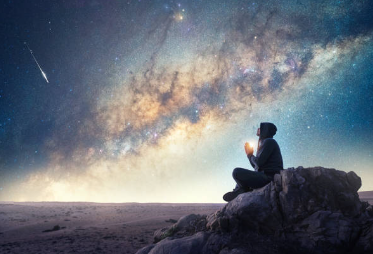 LEVANTA TU MIRADA: CAMINA ENFOCADO EN CRISTO